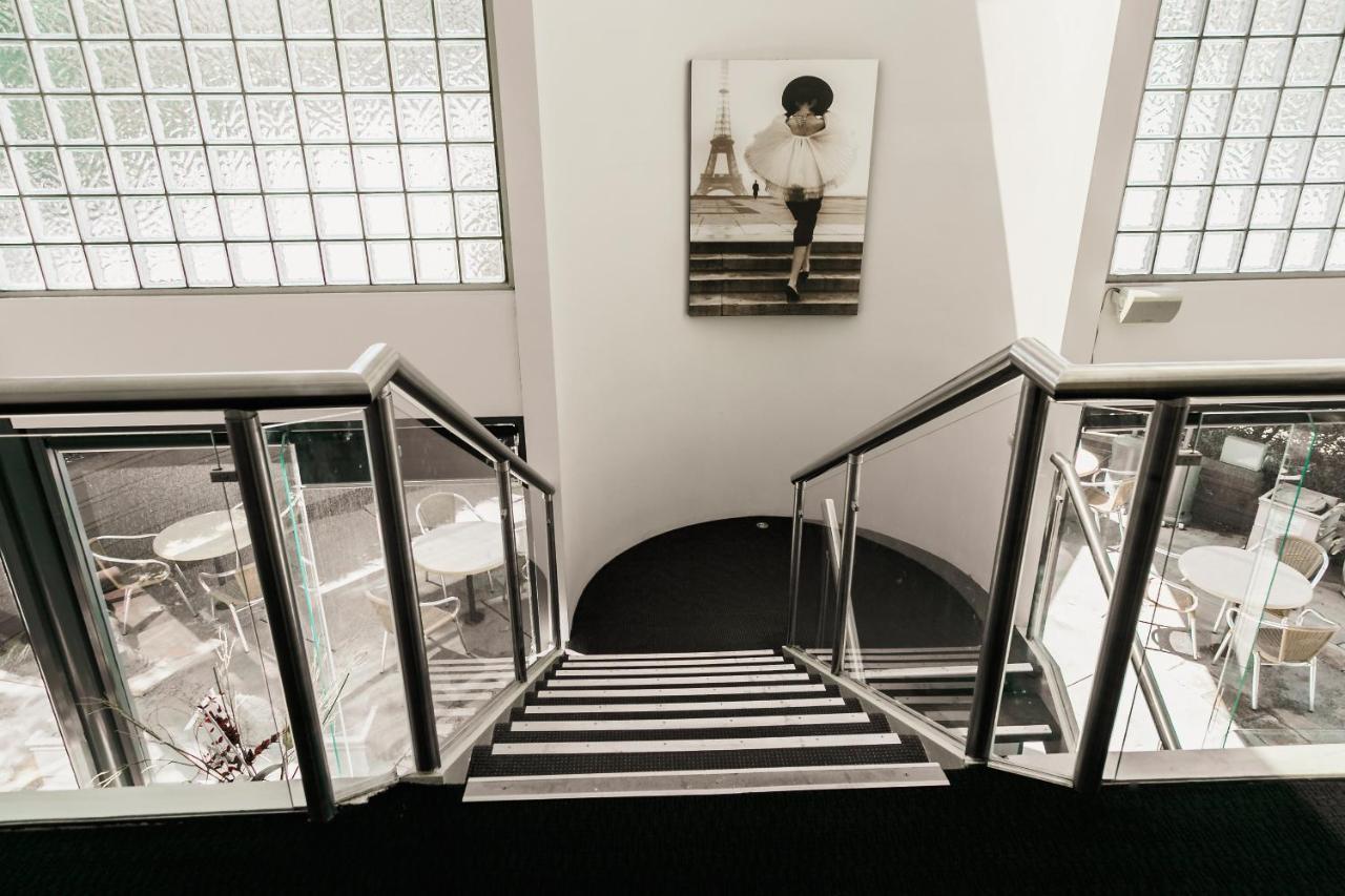 Melbourne Kew Central Apartments Official エクステリア 写真